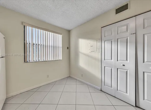 $215,000 | 5661 Riverside Drive, Unit 101B7, Coral Springs, FL 33067