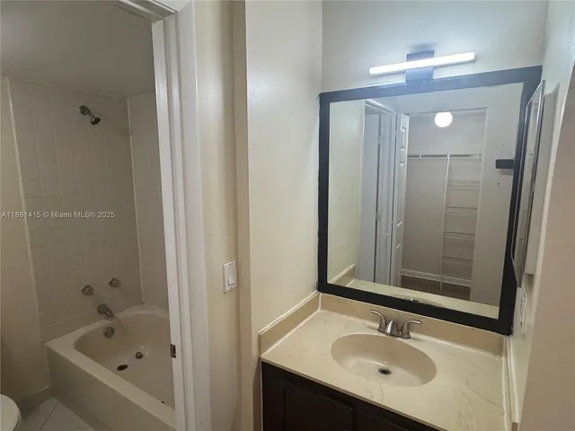 $225,000 | 5661 Riverside Drive, Unit 101B7, Coral Springs, FL 33067
