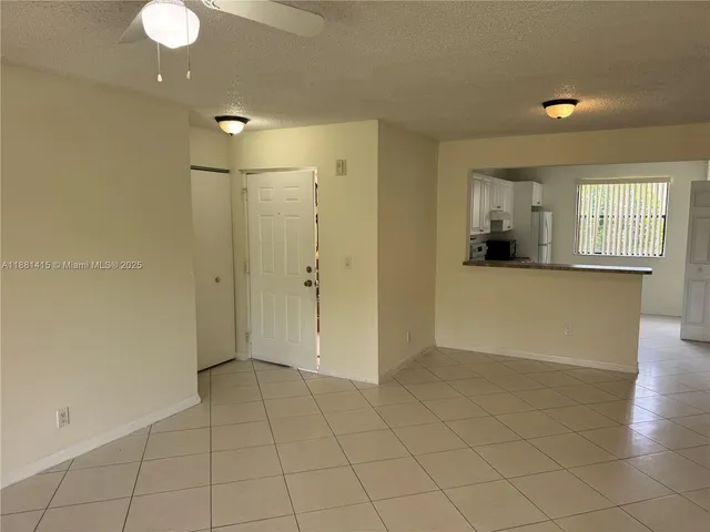 $225,000 | 5661 Riverside Drive, Unit 101B7, Coral Springs, FL 33067