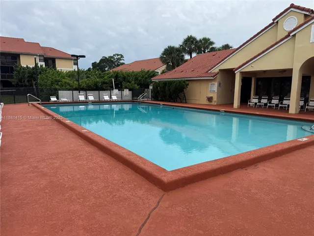 $225,000 | 5661 Riverside Drive, Unit 101B7, Coral Springs, FL 33067