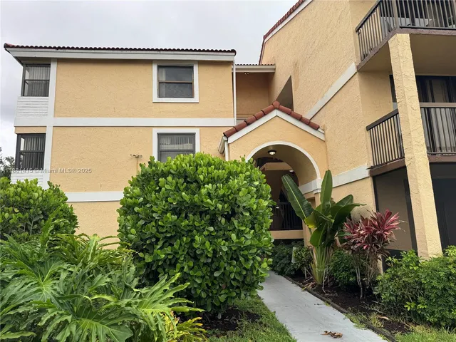 $225,000 | 5661 Riverside Drive, Unit 101B7, Coral Springs, FL 33067
