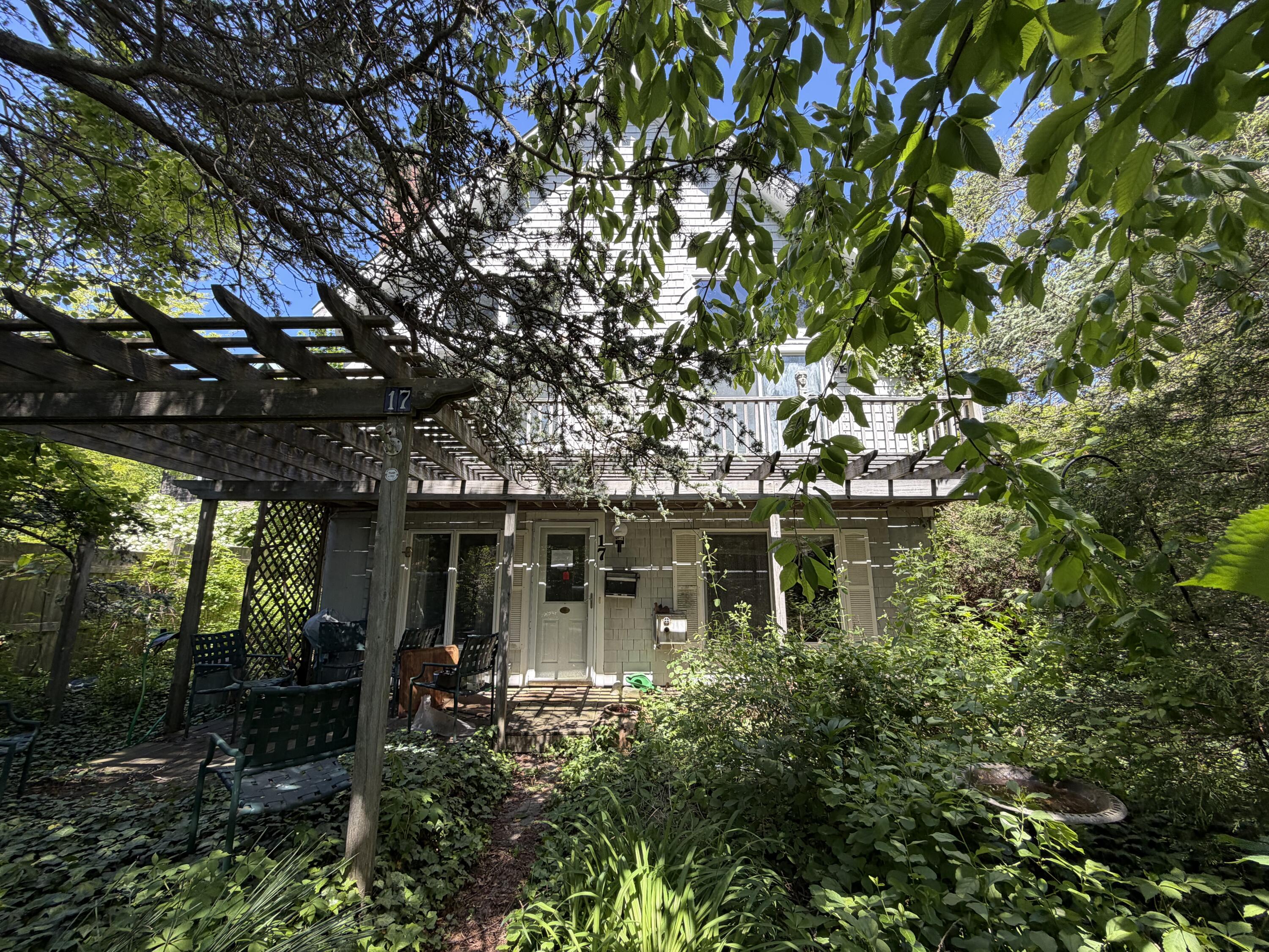 17 Miller Hill Road Provincetown, MA 02657 - Photo 1 of 9 Front View