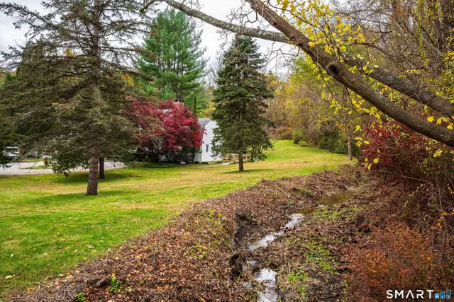 $925,000 | 2 Brick School Drive, Redding, CT 06896