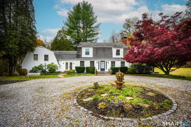 $925,000 | 2 Brick School Drive, Redding, CT 06896