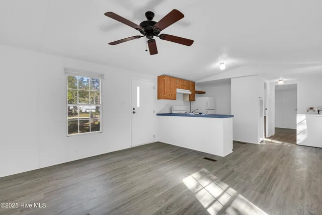 $120,000 | 693 South Windward Drive Southwest, Supply, NC 28462