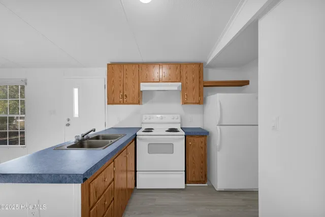 $120,000 | 693 South Windward Drive Southwest, Supply, NC 28462