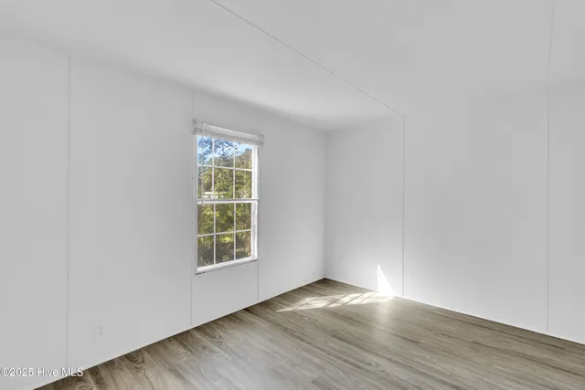 $120,000 | 693 South Windward Drive Southwest, Supply, NC 28462