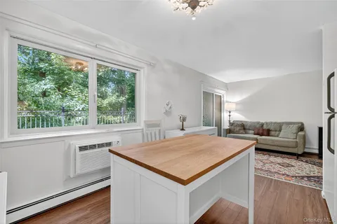 $115,000 | 13 Scenic Drive, Unit M, Croton-on-Hudson, NY 10520