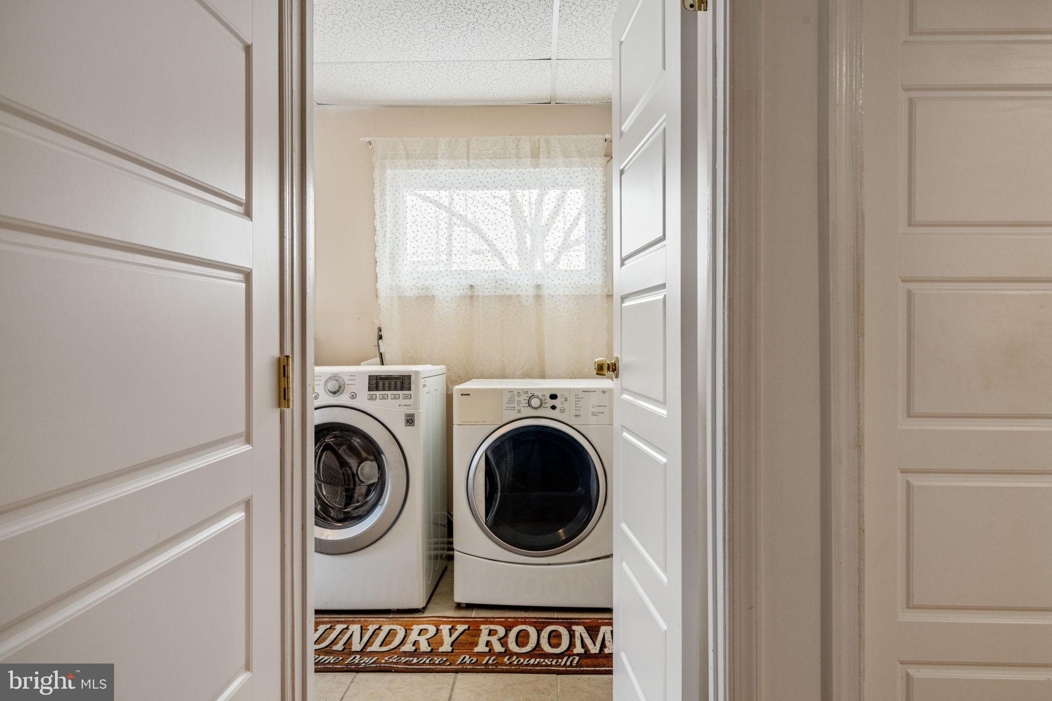 9344 Academy Road Philadelphia, PA 19114 - Photo 15 of 23