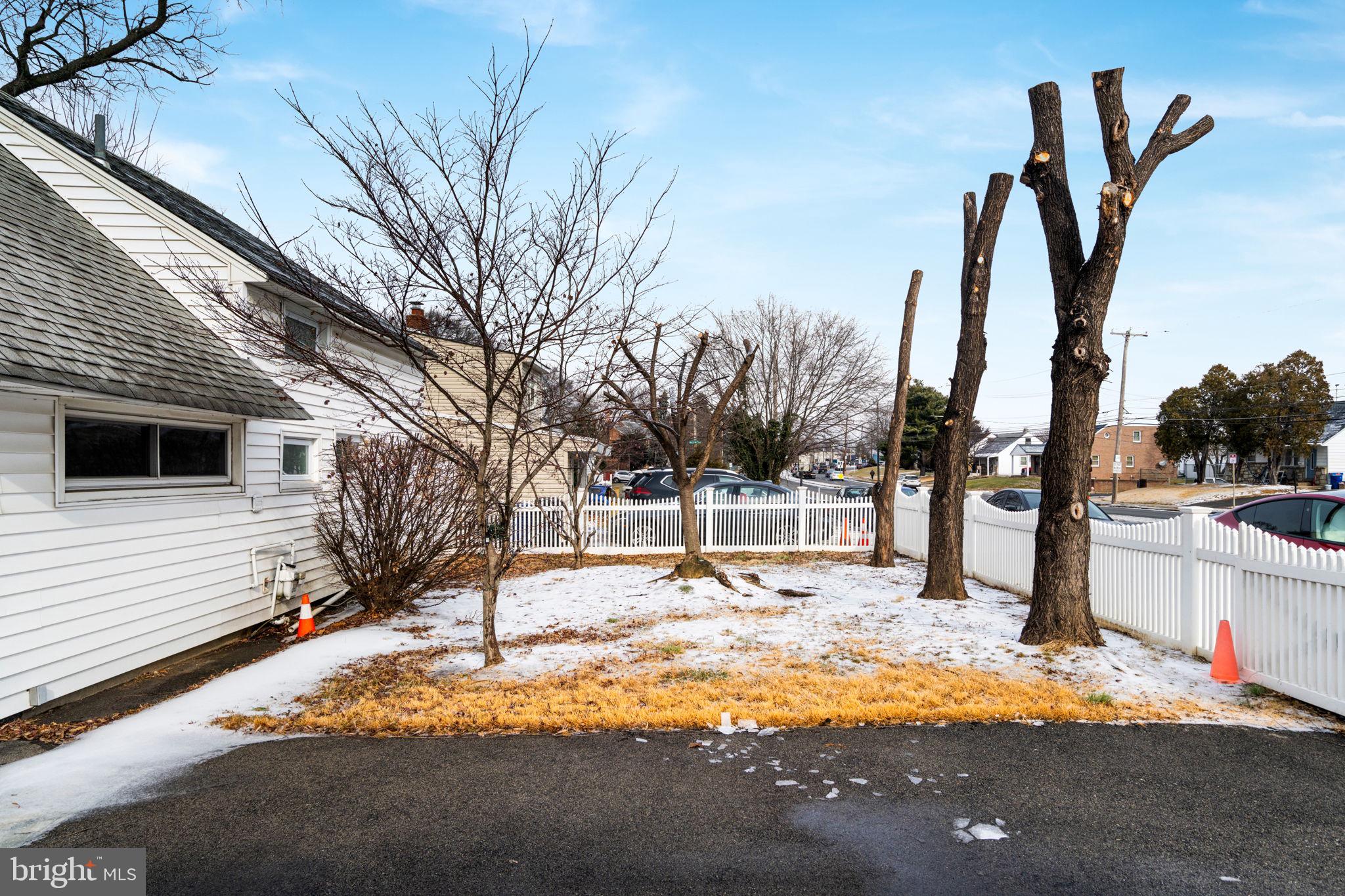 9344 Academy Road Philadelphia, PA 19114 - Photo 2 of 23