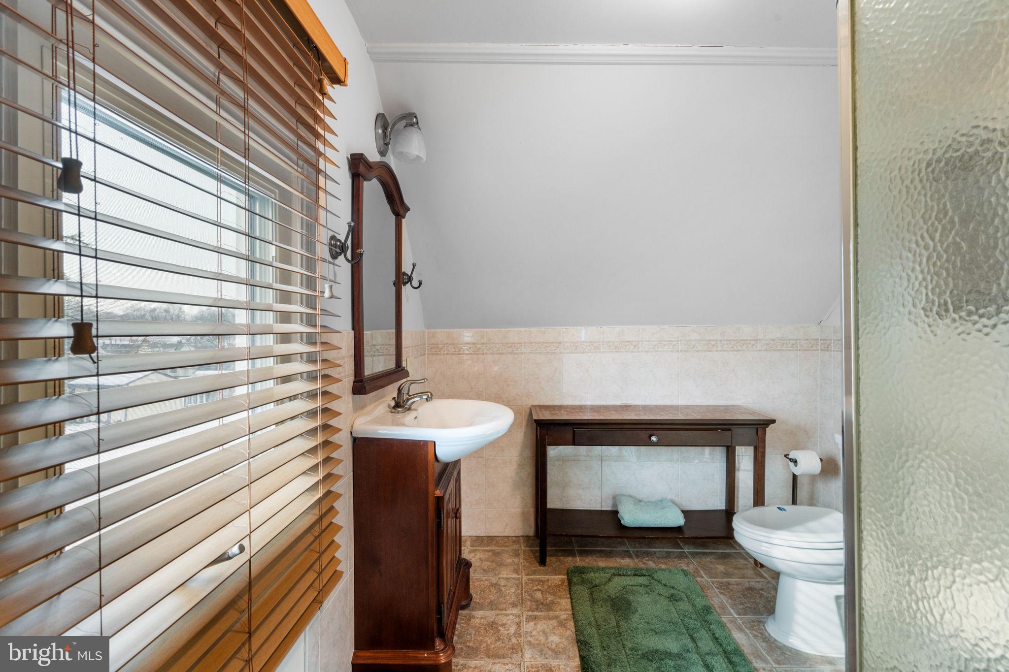 9344 Academy Road Philadelphia, PA 19114 - Photo 22 of 23