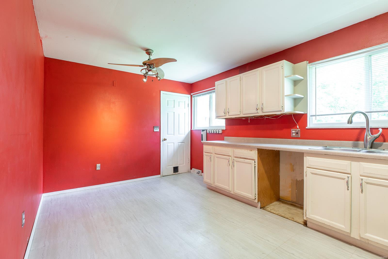 7705 North Humbert Road Godfrey, IL 62035 - Photo 13 of 26