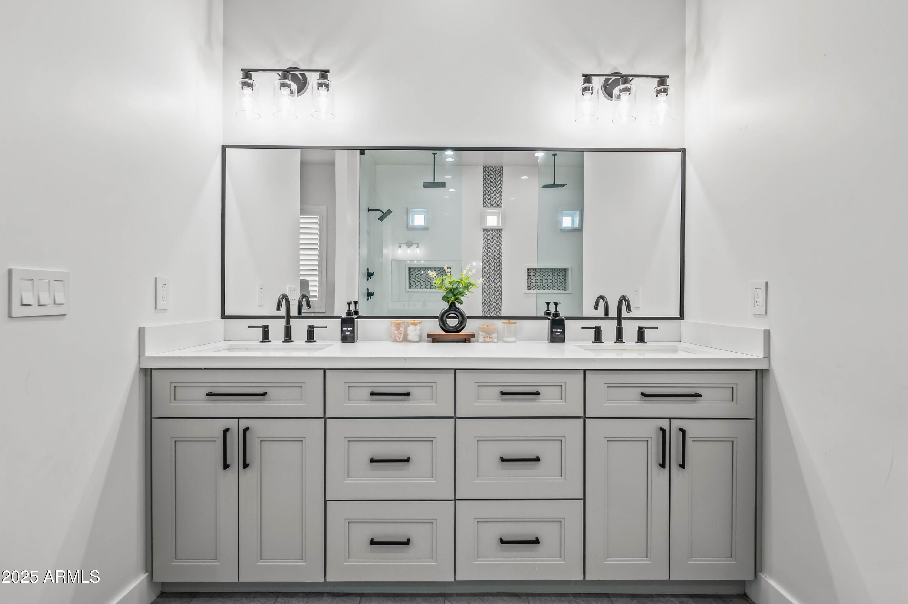 22145 West Harwell Road Buckeye, AZ 85326 - Photo 53 of 86 22145 W Harwell Rd Buckeye AZ 85326-54