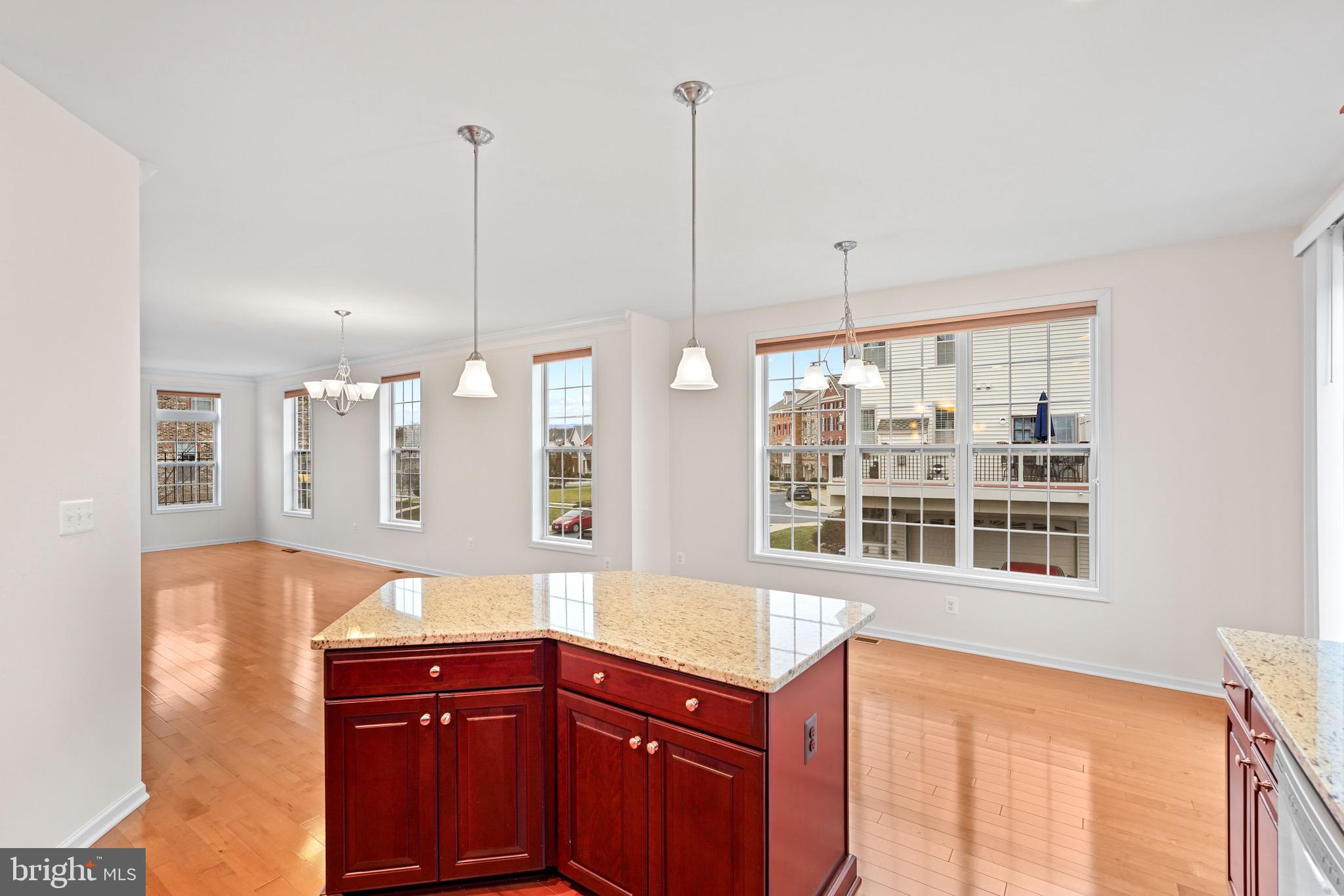 22550 Ocean Cliff Square Ashburn, VA 20148 - Photo 18 of 43