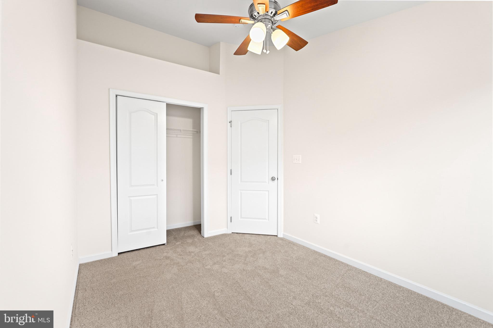 22550 Ocean Cliff Square Ashburn, VA 20148 - Photo 23 of 43