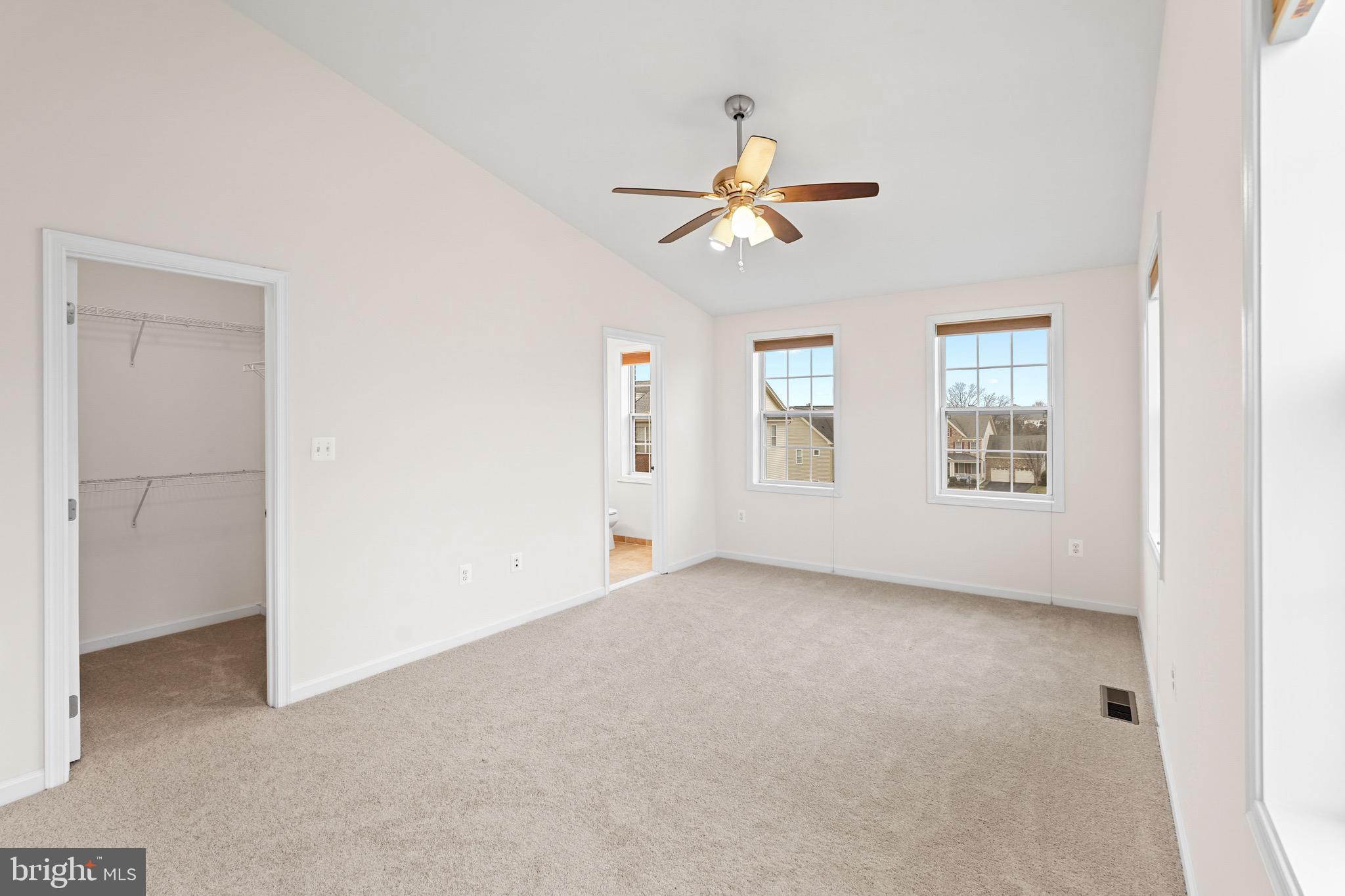 22550 Ocean Cliff Square Ashburn, VA 20148 - Photo 27 of 43