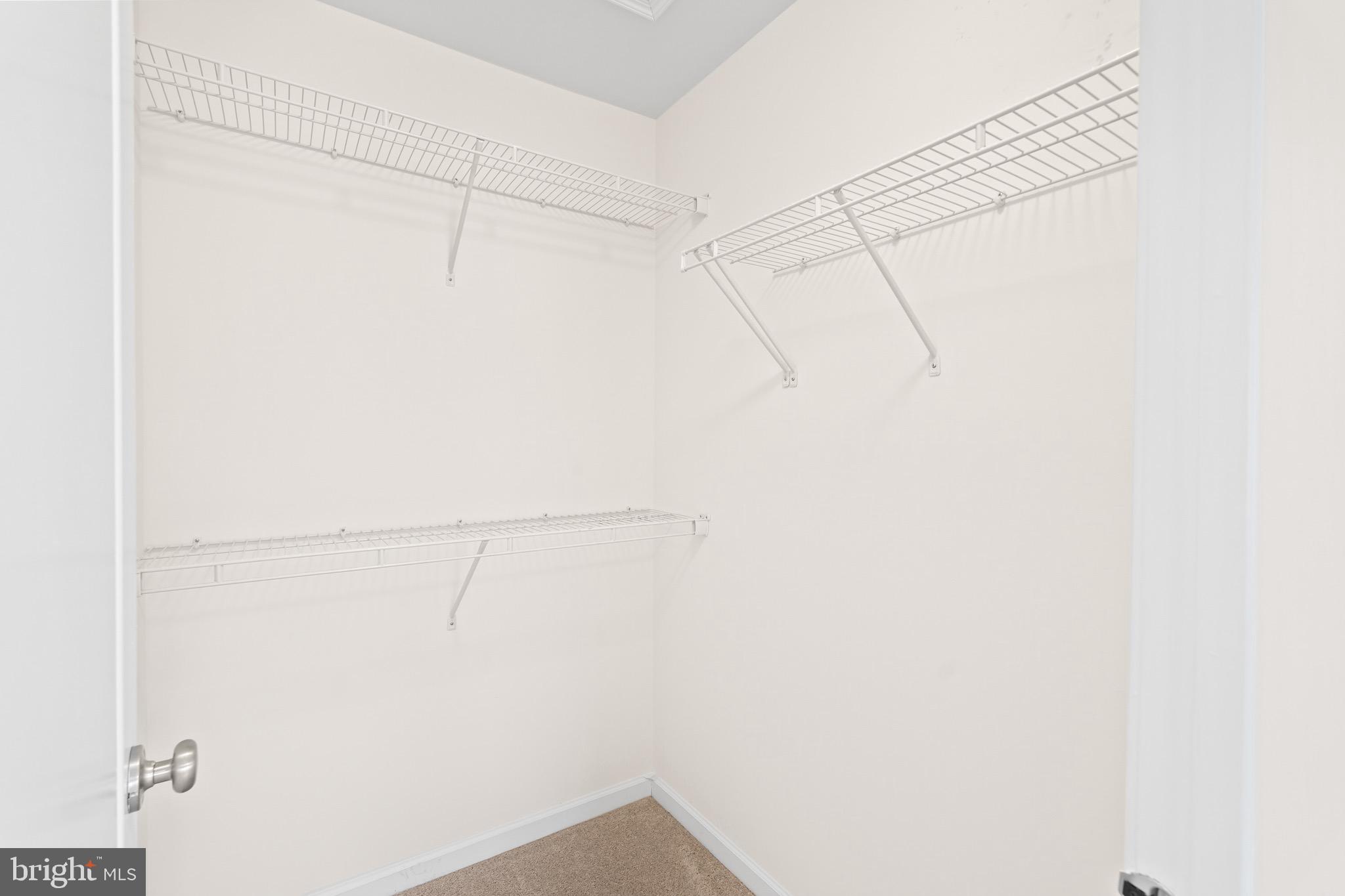 22550 Ocean Cliff Square Ashburn, VA 20148 - Photo 29 of 43