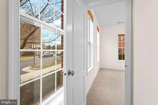 $725,000 | 22550 Ocean Cliff Square, Ashburn, VA 20148