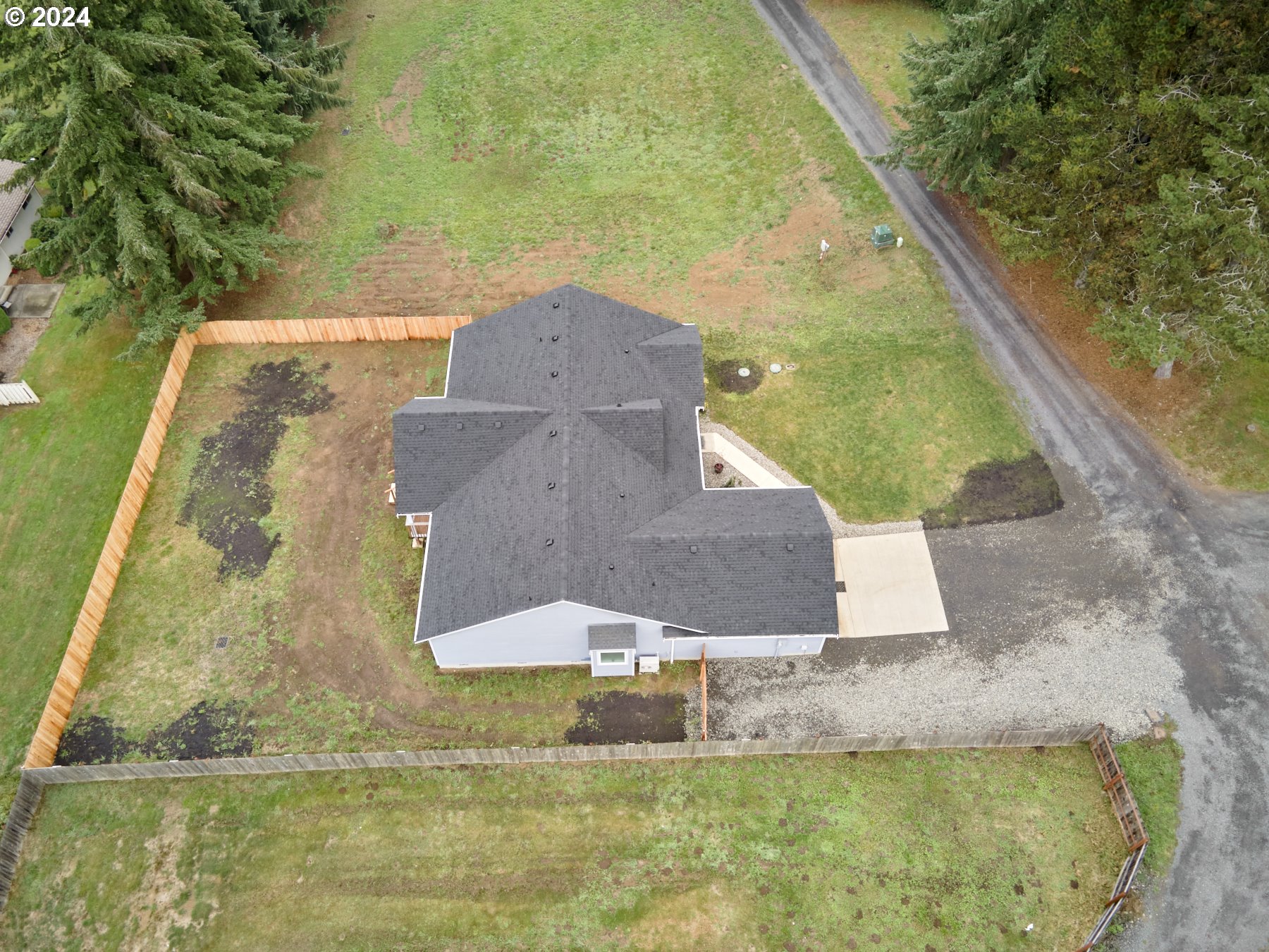 609 West Forest Napavine Road Chehalis, WA 98532 - Photo 43 of 44 a aerial view of a house with a yard