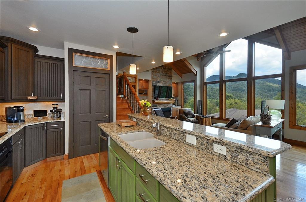 16 Ruffed Grouse Lane Waynesville, NC 28786 - Photo 6 of 19 Gallery Image 6
