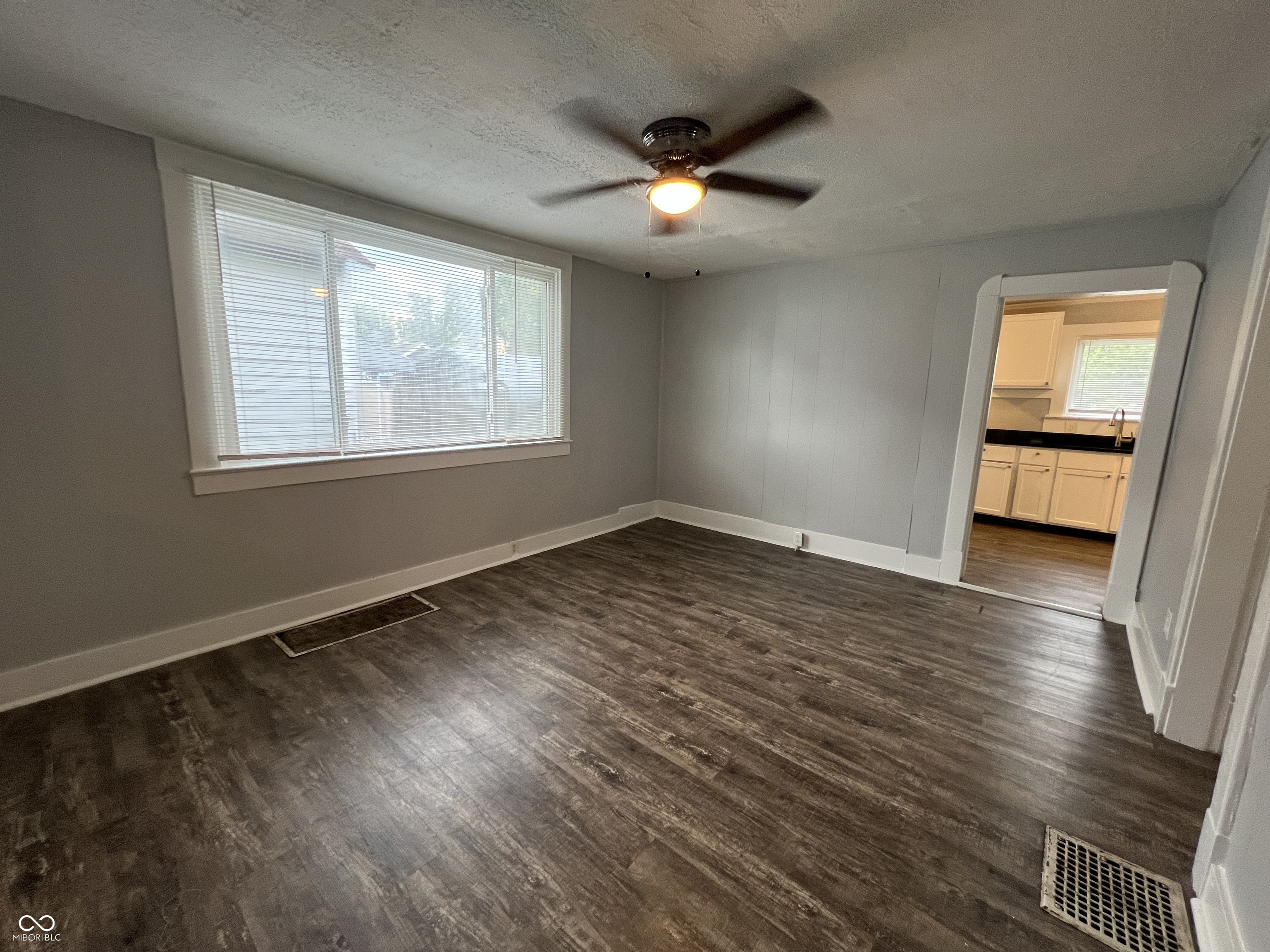 302 South Randolph Street Indianapolis, IN 46201 - Photo 8 of 21