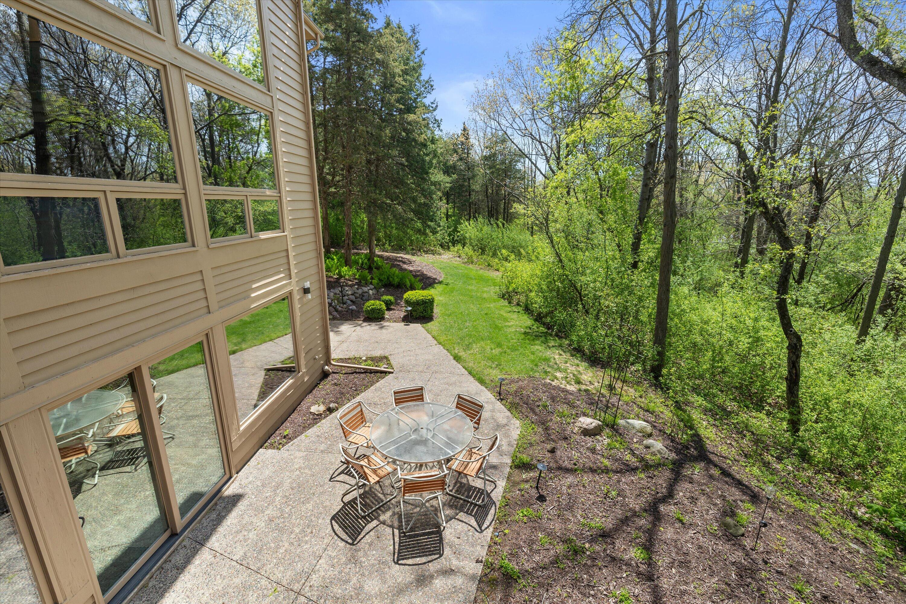 1161 North Lost Woods Road Summit, WI 53066 - Photo 43 of 66 Patio