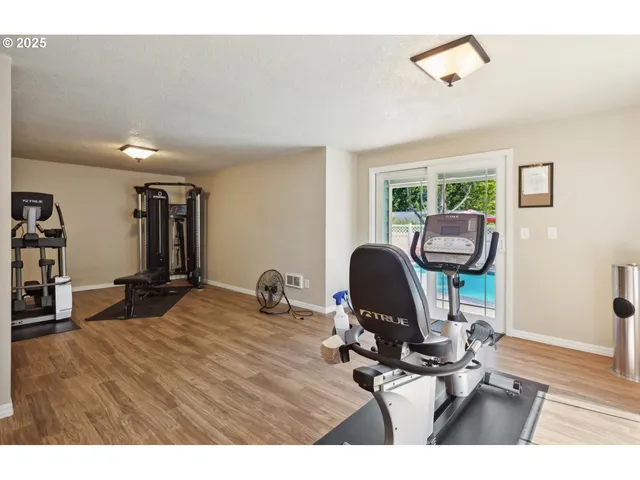 $239,500 | 29700 Southwest Courtside Drive, Unit 43, Wilsonville, OR 97070