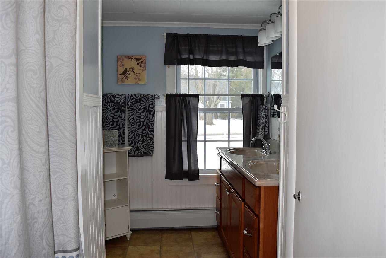 7 Southern Boulevard Rutland, VT 05701 - Photo 14 of 18
