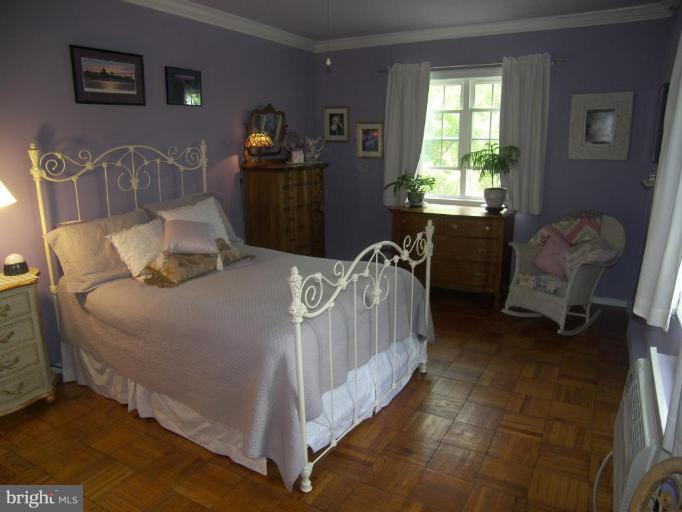 3520 Gunston Road, Unit 71735 Alexandria, VA 22302 - Photo 10 of 13 Bedroom #2