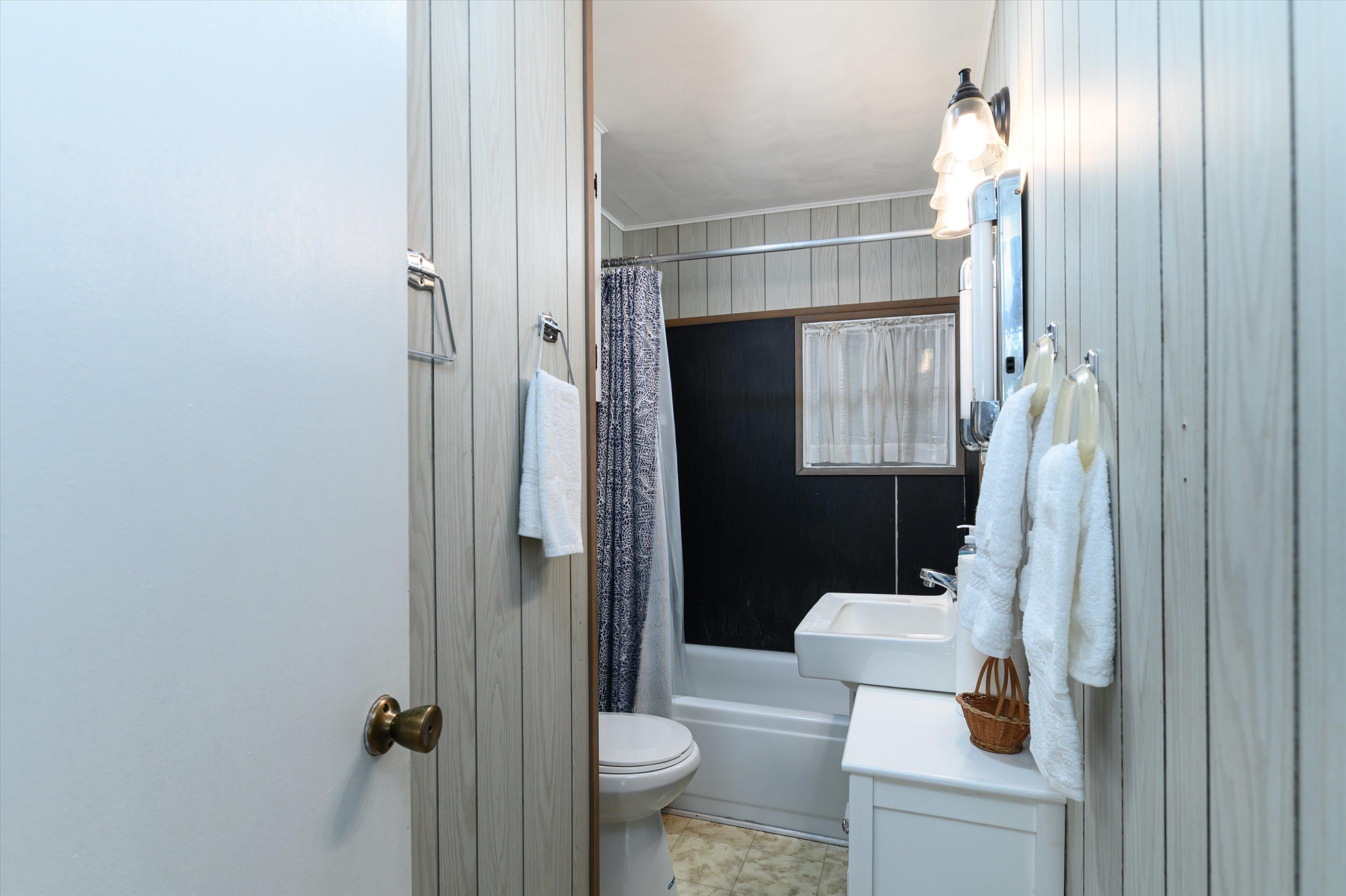 976 Avalon Beach Road Castleton, VT 05743 - Photo 20 of 49