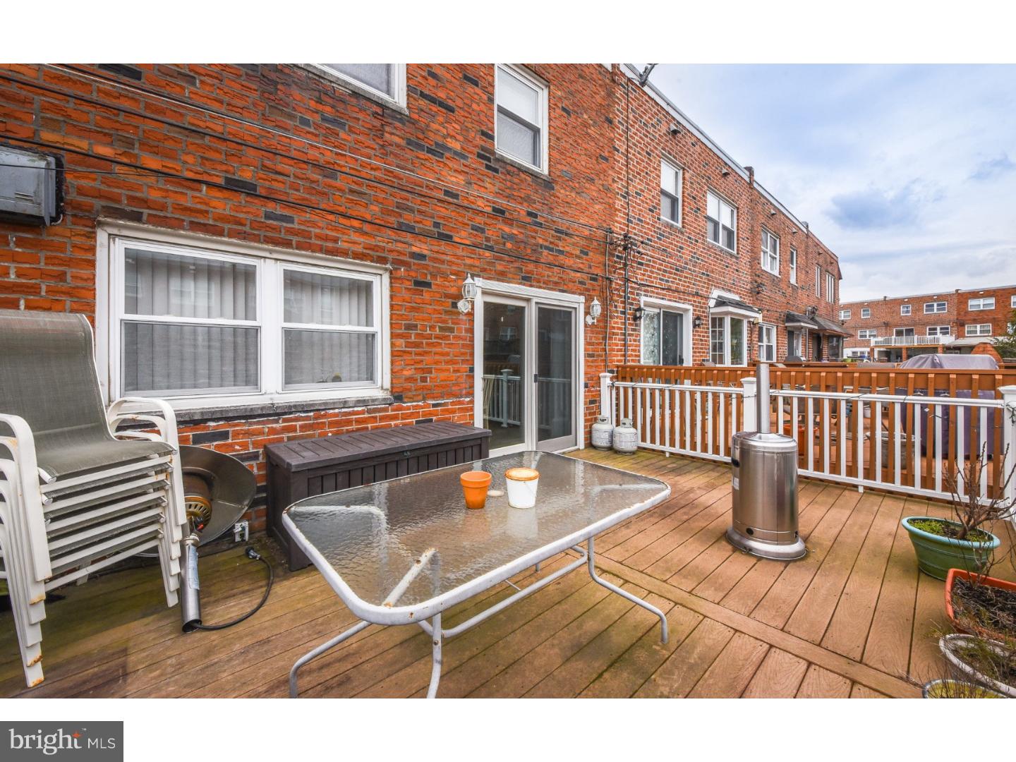 12728 Kenny Road Philadelphia, PA 19154 - Photo 14 of 25