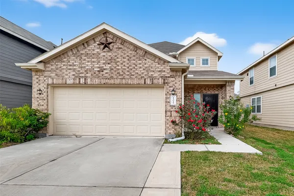 $2,300 | 25048 Adams Canyon Drive, Porter, TX 77365