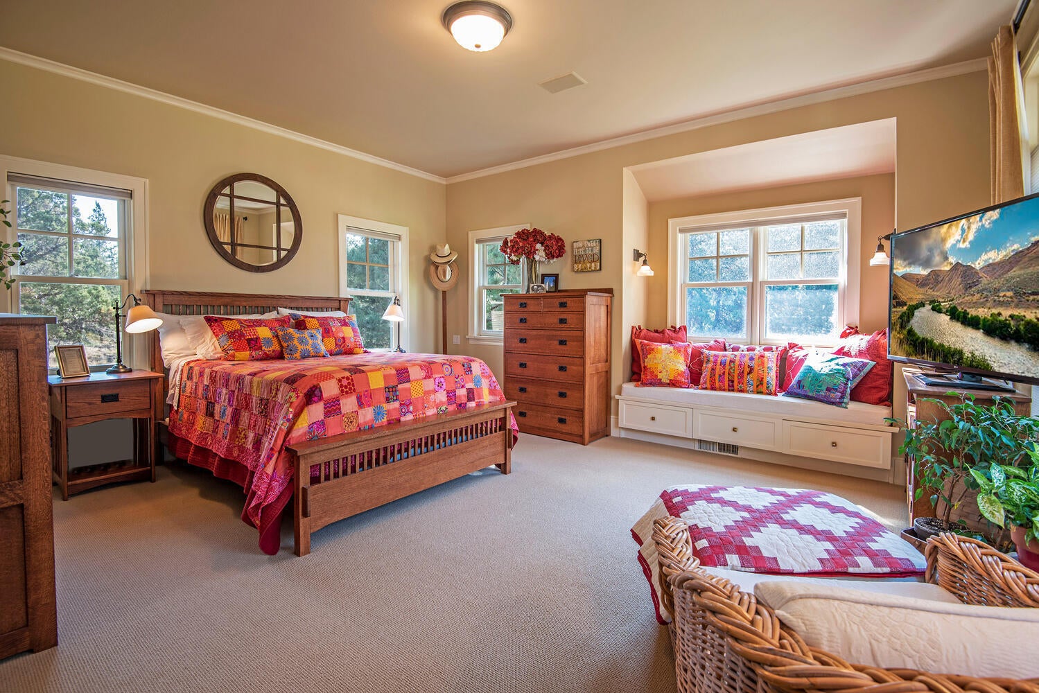 69950 Cowboy Jones Road Sisters, OR 97759 - Photo 25 of 57 Master Suite with French Doors to Patio