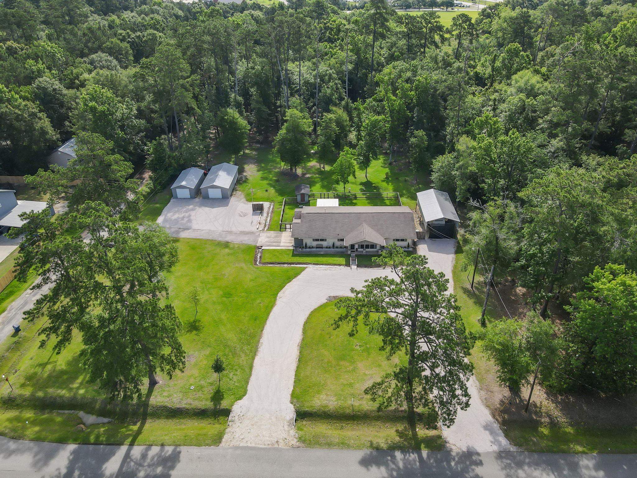 805 Gentry Road Silsbee, TX 77656 - Photo 32 of 34
