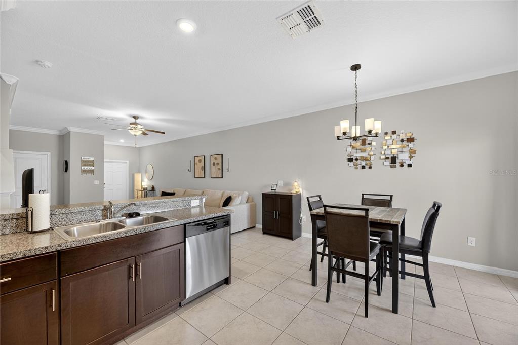 11822 Dumaine Valley Road Riverview, FL 33579 - Photo 15 of 54