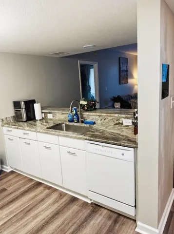 $345,000 | 300 South Duval Street, Unit 808, Tallahassee, FL 32301