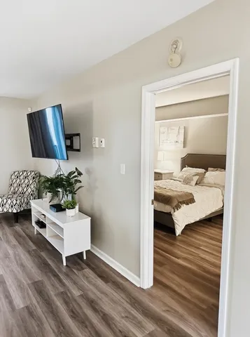 $345,000 | 300 South Duval Street, Unit 808, Tallahassee, FL 32301