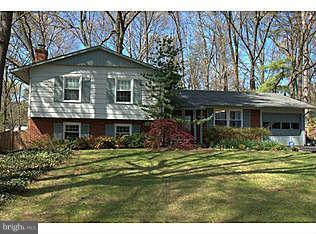 9108 Murdock Road Fairfax, VA 22032 - Photo 1 of 17 Exterior (Front)