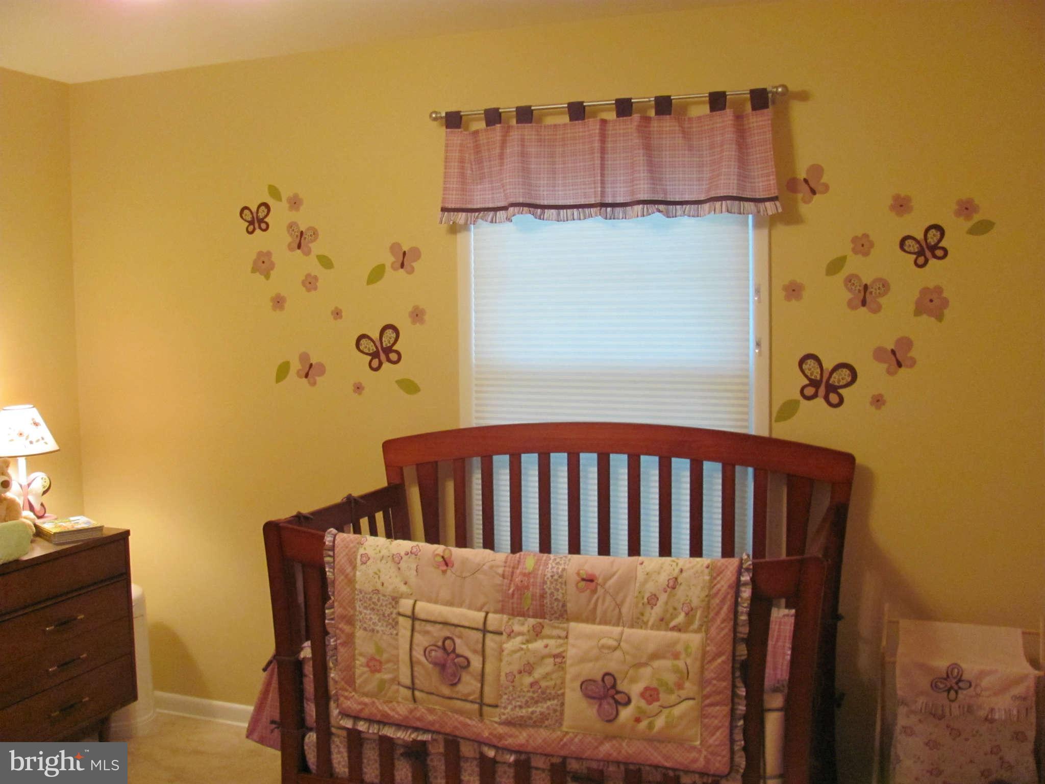 9108 Murdock Road Fairfax, VA 22032 - Photo 15 of 17 Bedroom