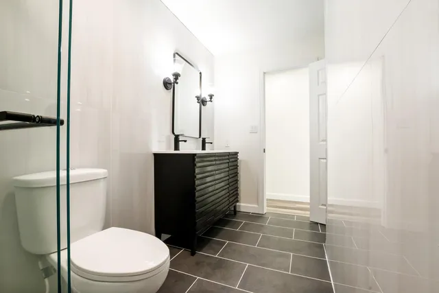 $384,999 | 1949 Terri Lane, Schererville, IN 46375