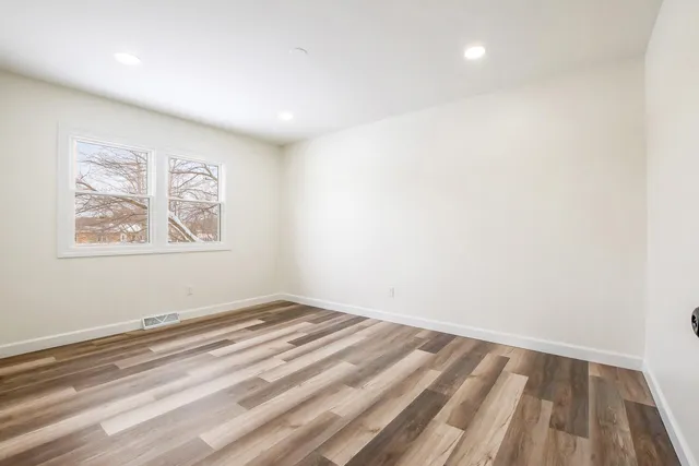 $384,999 | 1949 Terri Lane, Schererville, IN 46375