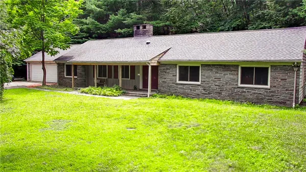 $549,900 | 724 Greenville Avenue, Johnston, RI 02919