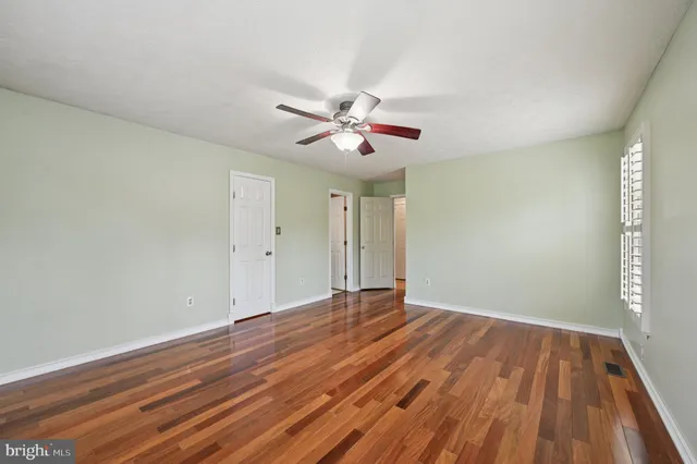 wooden floor in an empty room