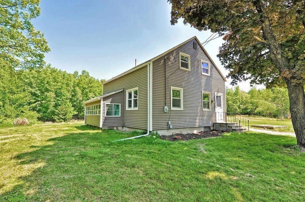 114 Martin Road Douglas, MA 01516 - Photo 2 of 29 Gallery Image 2