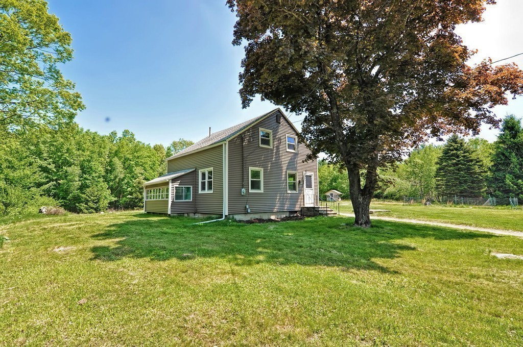 114 Martin Road Douglas, MA 01516 - Photo 27 of 29 Gallery Image 27