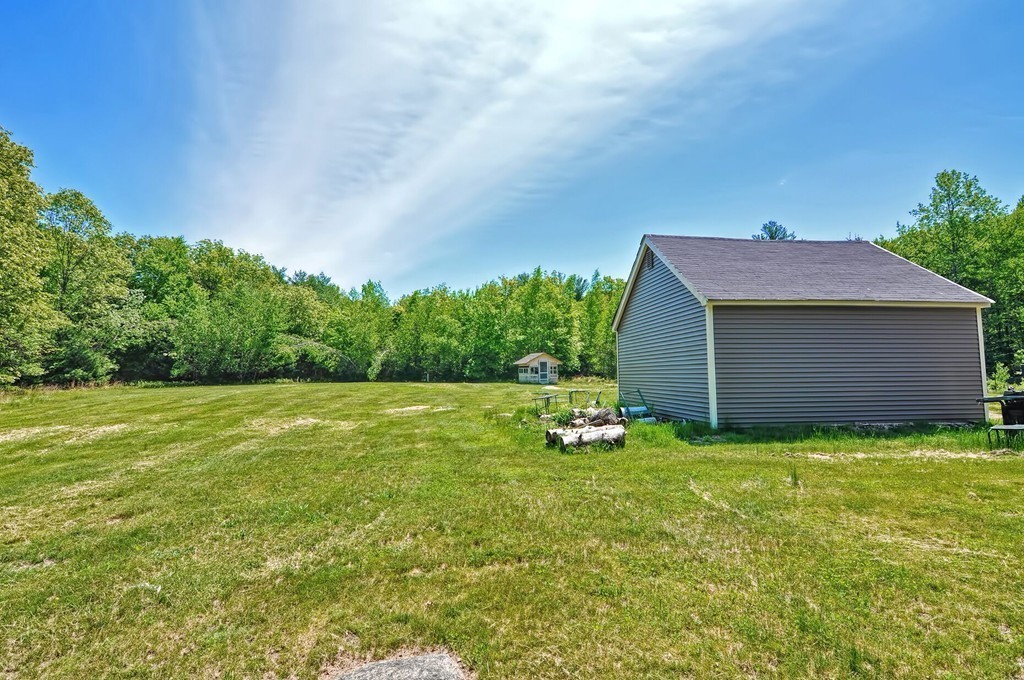 114 Martin Road Douglas, MA 01516 - Photo 29 of 29 Gallery Image 29