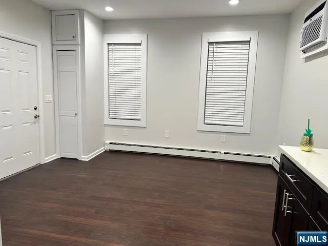 $2,200 | 117 Grand Street, Unit 1, Garfield, NJ 07026