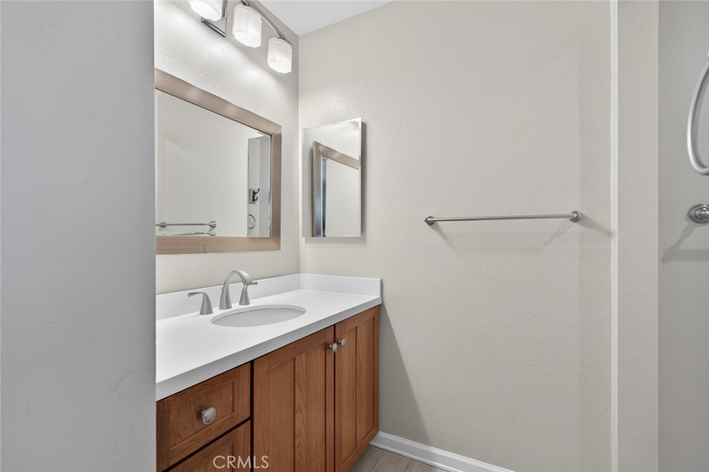 9 Fallingstar, Unit 15 Irvine, CA 92614 - Photo 18 of 36