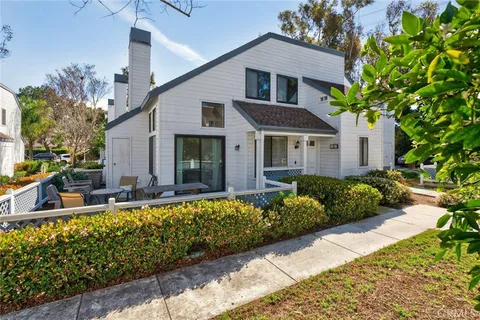 $3,500 | 9 Fallingstar, Unit 15, Irvine, CA 92614