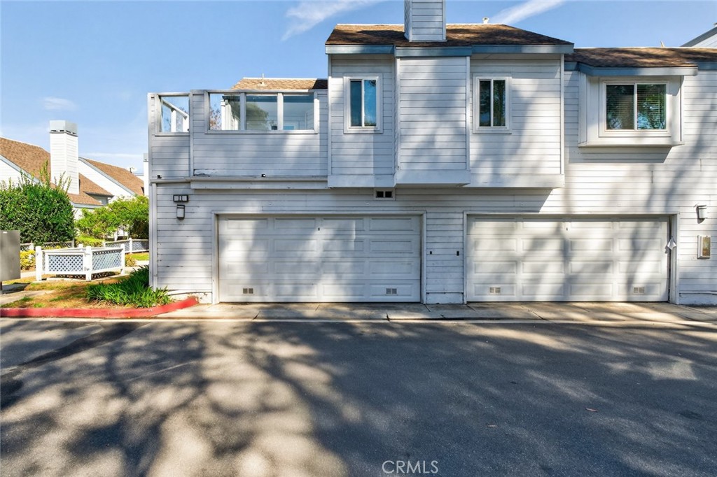 9 Fallingstar, Unit 15 Irvine, CA 92614 - Photo 33 of 36